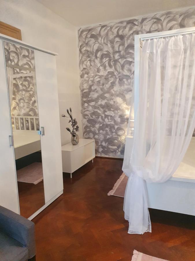Sunset Apartament Appartement Braşov Buitenkant foto